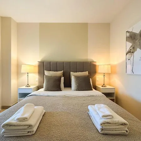 Marbella Pools Family Golf Wifi Children 에스테포나