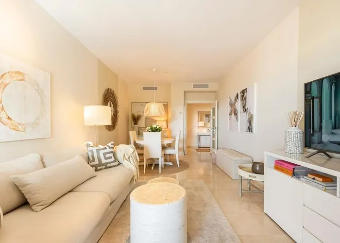 Marbella Pools Family Golf Wifi Children 에스테포나